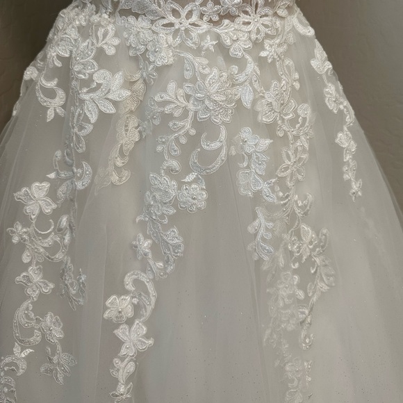 NEW ALYCE PARIS SZ 14 WHITE ILLUSION SLEEVELESS BEADED TULLE FORMAL BALLGOWN - Picture 8 of 16